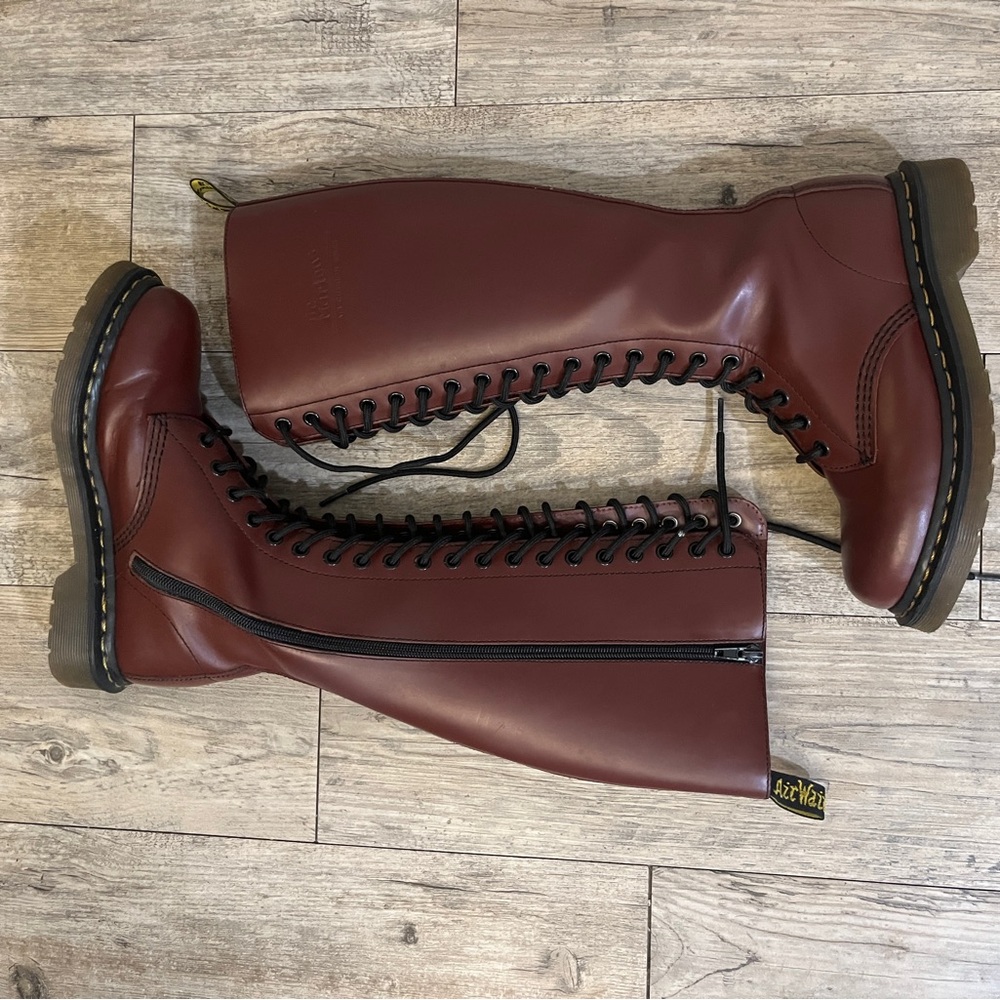 Dr Doc Martens Womens Size 5 Oxblood Red Leather Calf 20 Eyelet Boots - Picture 1 of 12